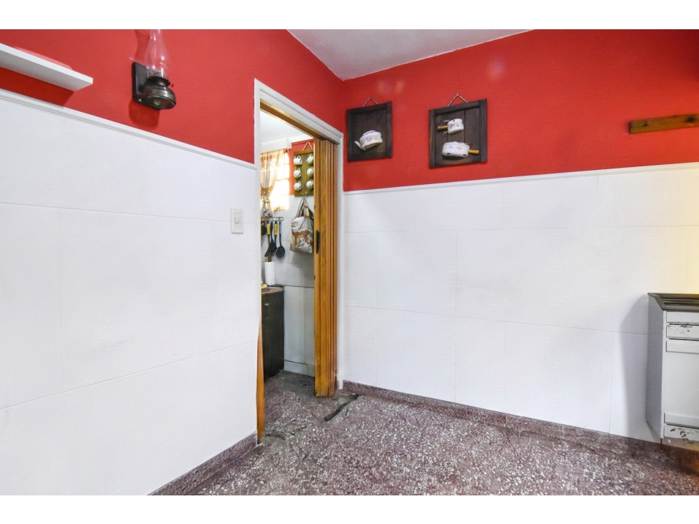 PH 2 amb. con patio - Santiago del Estero y Larrea - 3