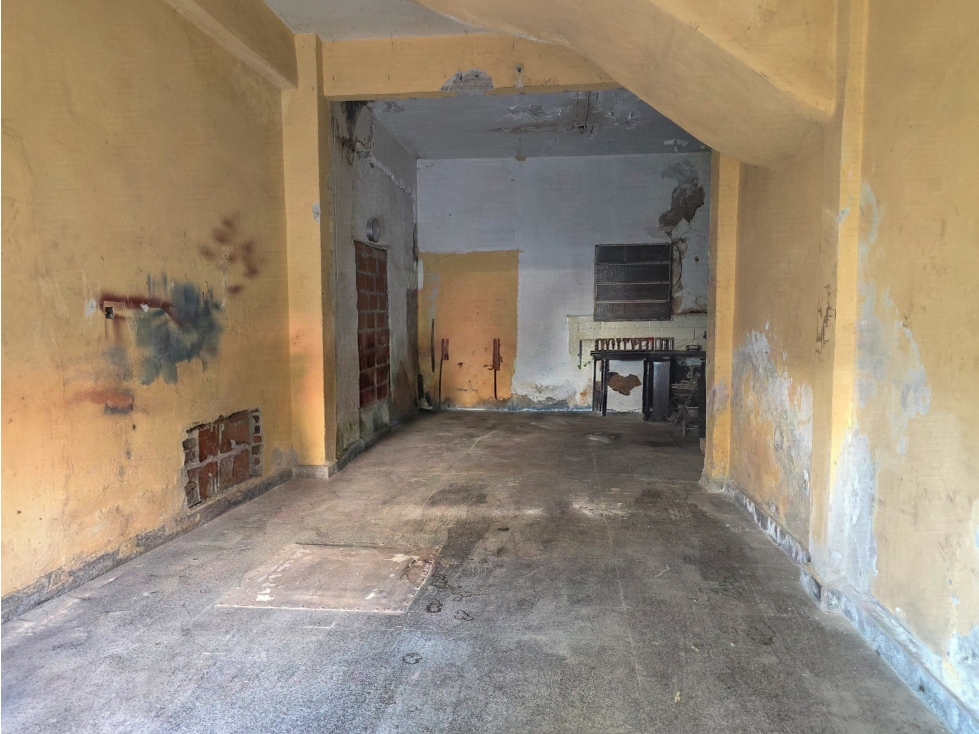 Local 50m2 - Jose Hernández y Gaboto — foto 3