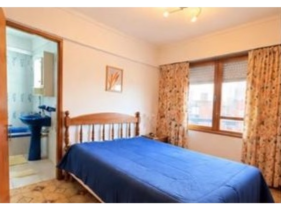 Departamento 1 amb y 1/2 con balcòn- La Rioja y Balcarce — foto 6