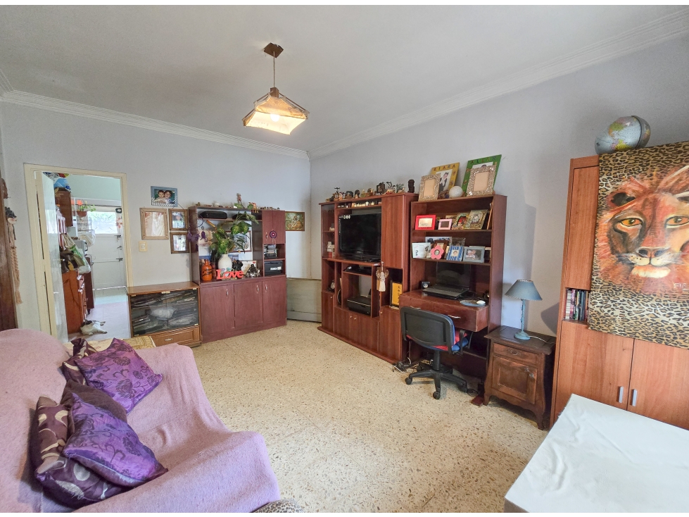 Chalet 3 amb con parque + Depto. 3 amb con garaje - C. Villar y Carasa - 4