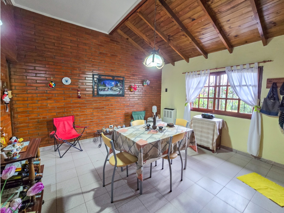 Casa 3 ambientes con parque y garage p/2 vehículos- Nuevo Ostende — foto 5