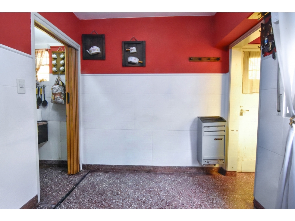 PH 2 amb. con patio - Santiago del Estero y Larrea - 6