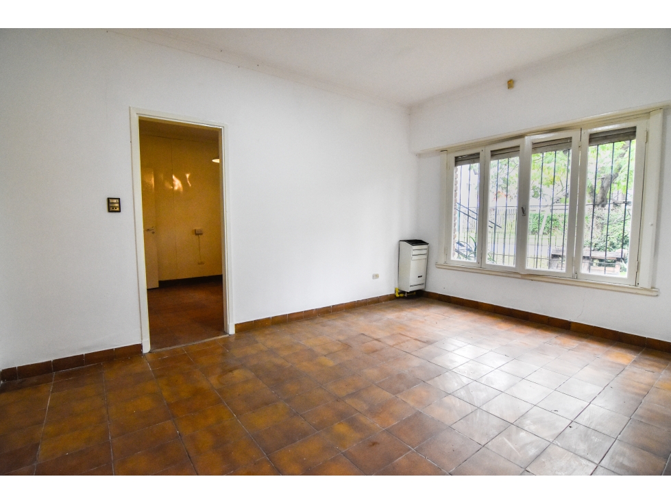 En block: Casa 3 amb. + Depto. 3 amb. - Ap Credito- Bosque Alegre - 4