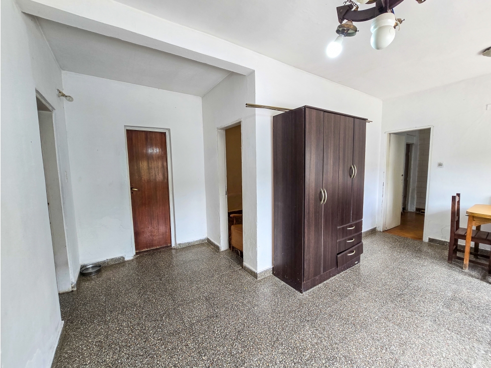 Casa 3 amb. + Depto. 2 amb. Ap. Crédito- Nápoles y Int. Rufino Inda — foto 3