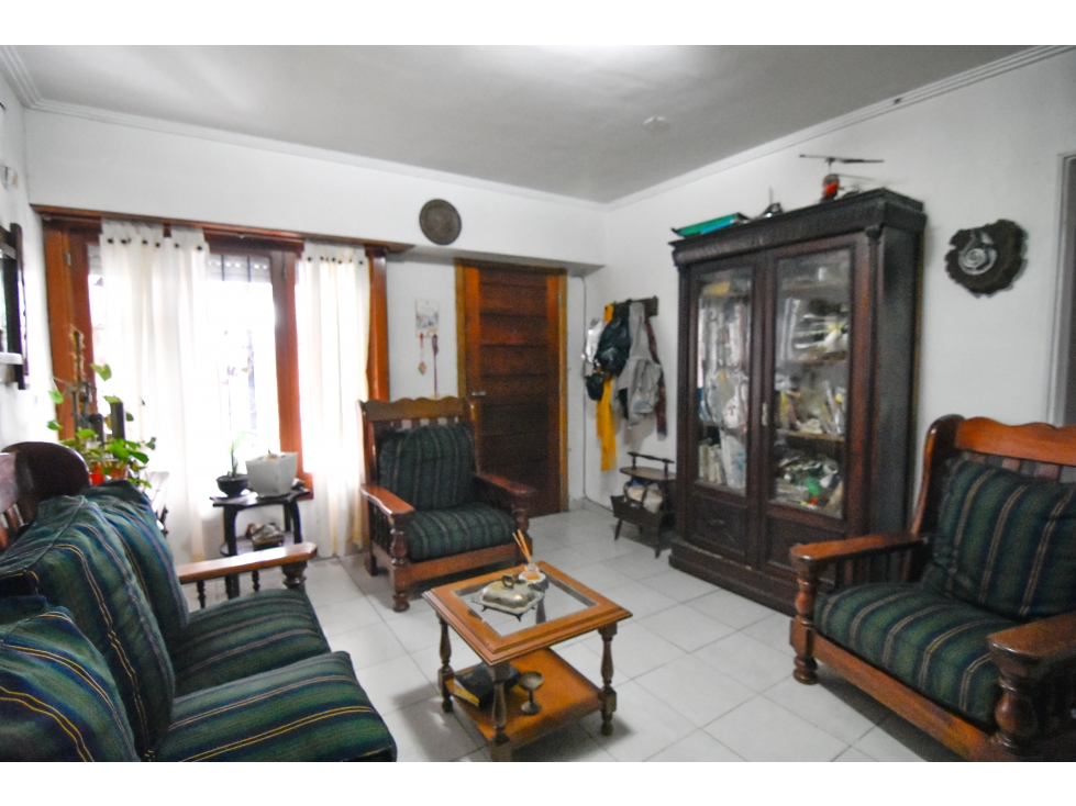 3 propiedades en block con garage, patio y quincho - Mexico y Castelli — foto 6