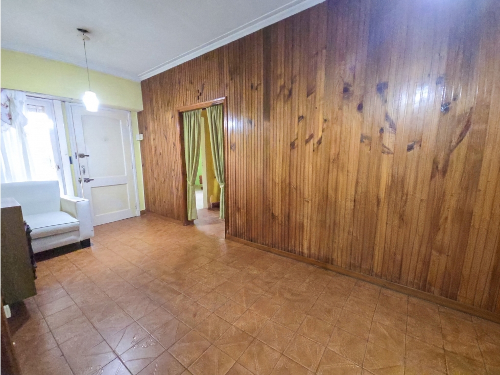 Chalet 3 amb. con dependencia y patio. Apto crédito- Rosales y Cerrito - 6