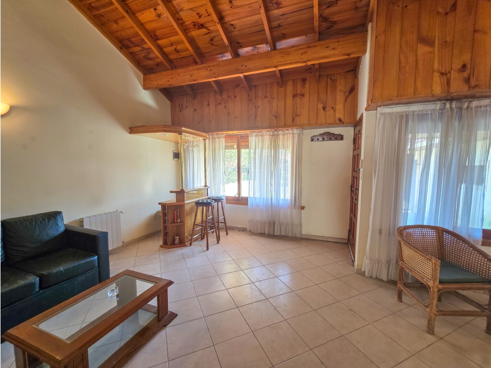 Casa 5 ambientes con parque- Mogotes — foto 6
