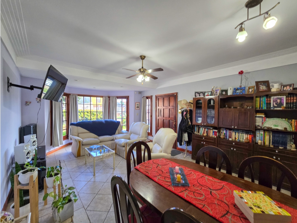 Chalet 4 amb. garage, parque- Ap. crédito - Guanahani y Int. Vignolo - 5