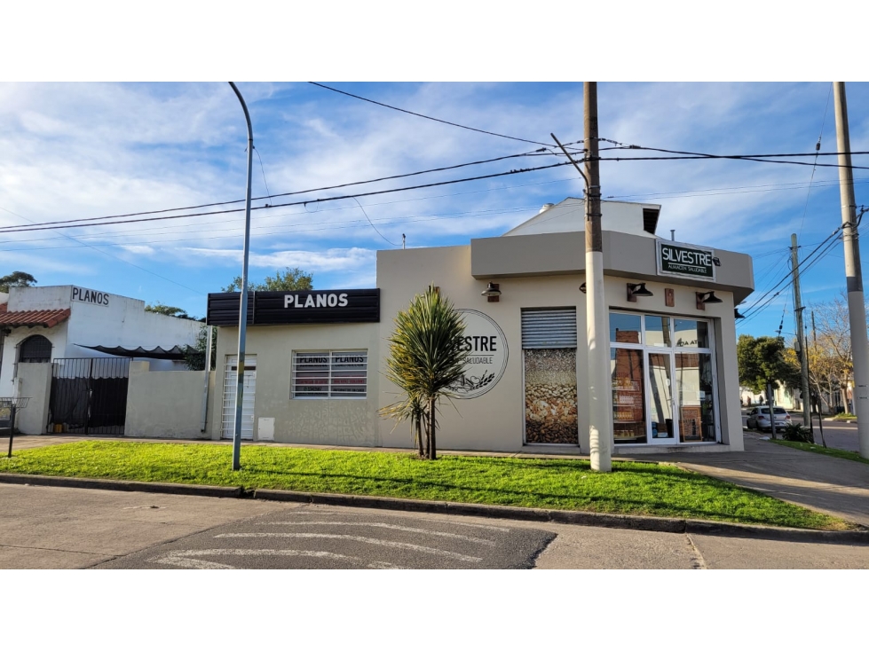 2 Locales + Casa de 3 amb. - Talcahuano y Rosales - 2