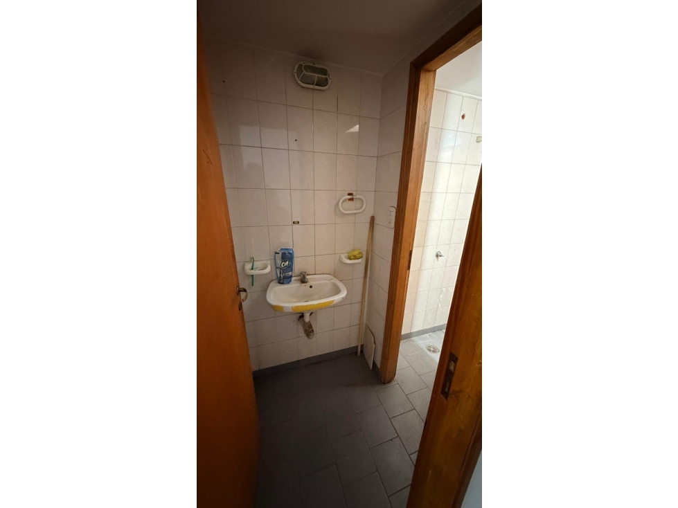 Local de 27m2 - Batan - 4