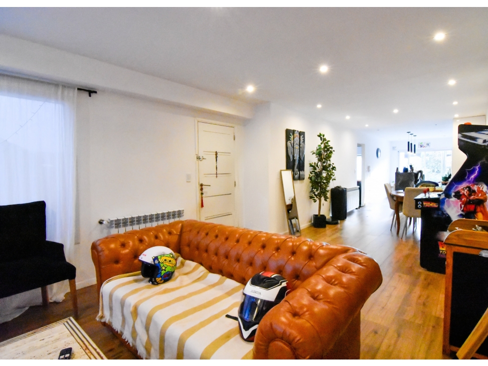 Casa en Ph 3 amb. con patio y entrada p/auto - Necochea y España - 5