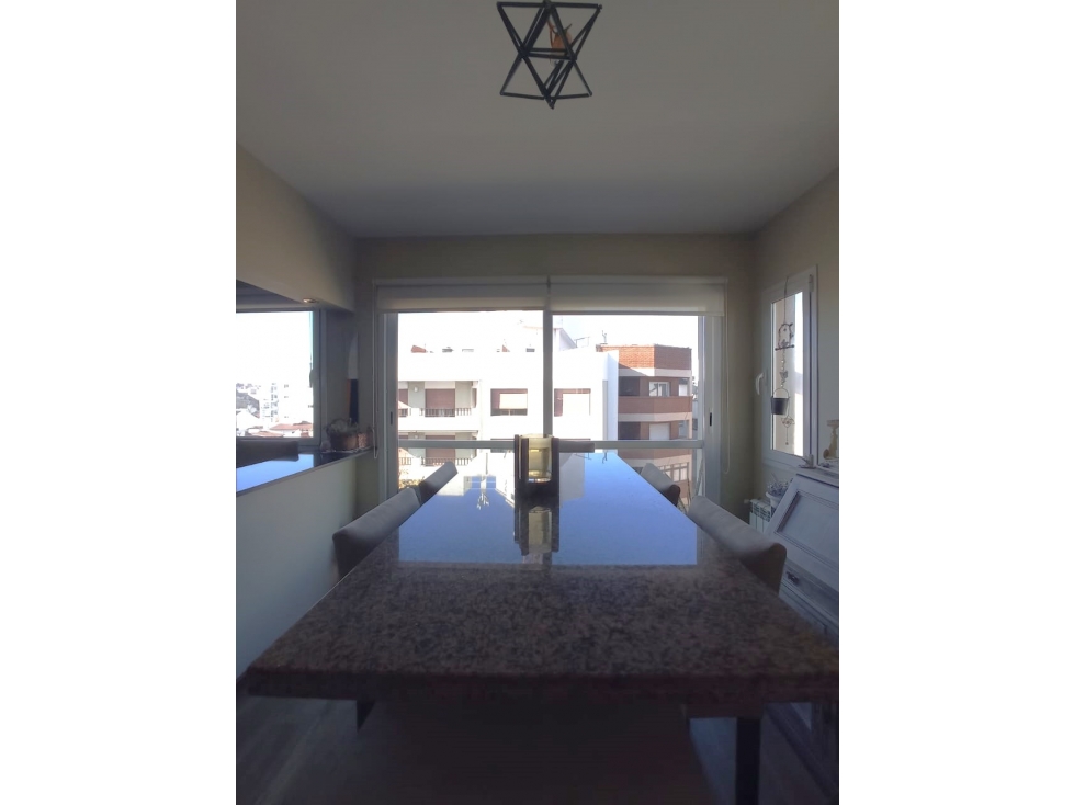 Departamento 2 Ambientes con Cochera y Baulera Zona Paseo Aldrey — foto 2