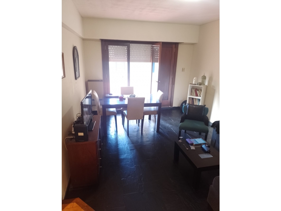 Departamento 2 amb, 2 patios - Zona Plaza Mitre