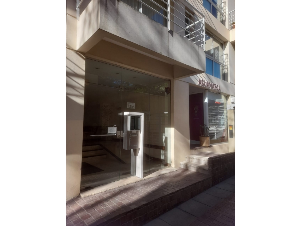 DUPLEX 2 AMB IMPECABLE ESTADO CON COCHERA