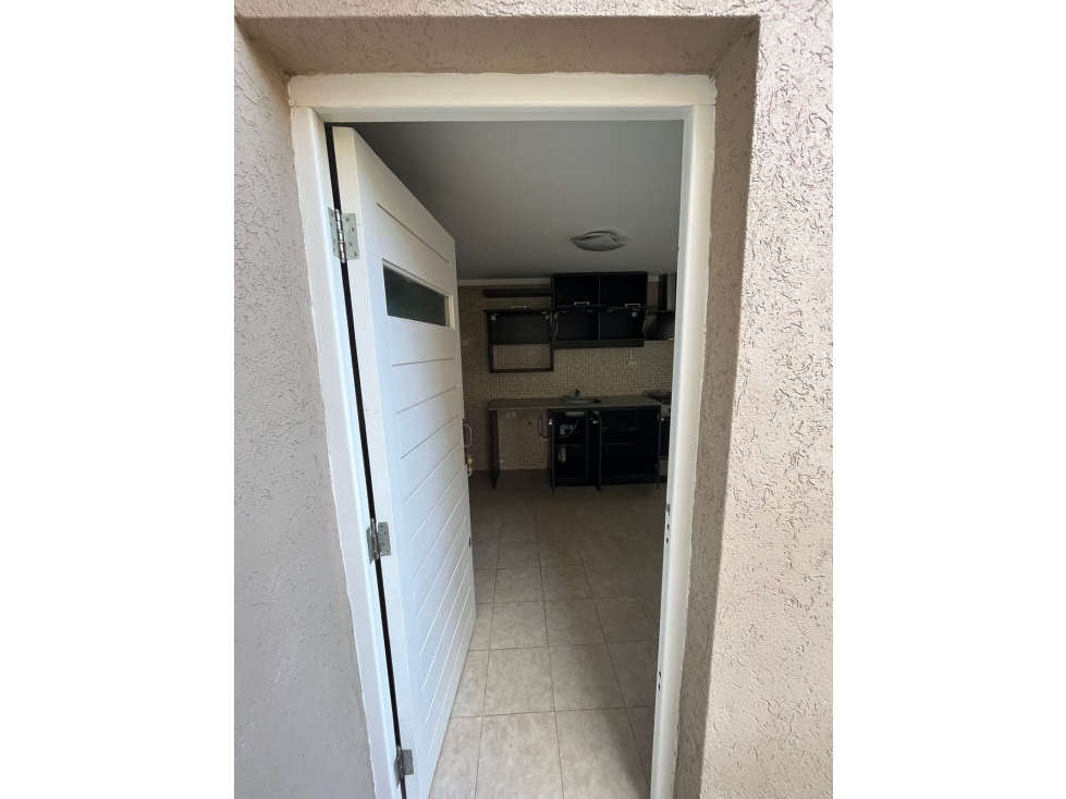 Alquiler PH 2 ambientes, calle Balcarce, zona Villa Primera — foto 5