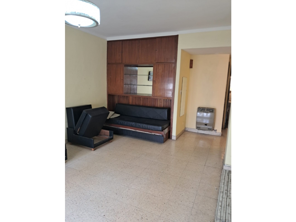 Depto 2 Amb al Frente con Balcón | Zona Plaza Colón - Calle Lamadrid - 2