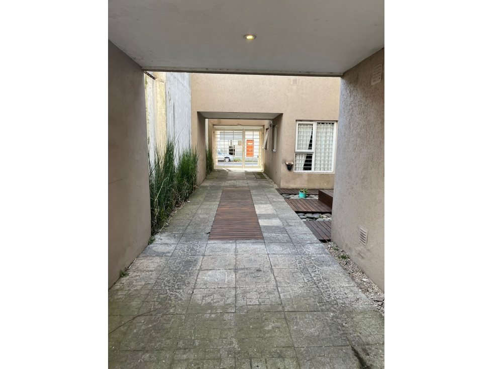 Alquiler PH 2 ambientes, calle Balcarce, zona Villa Primera — foto 3