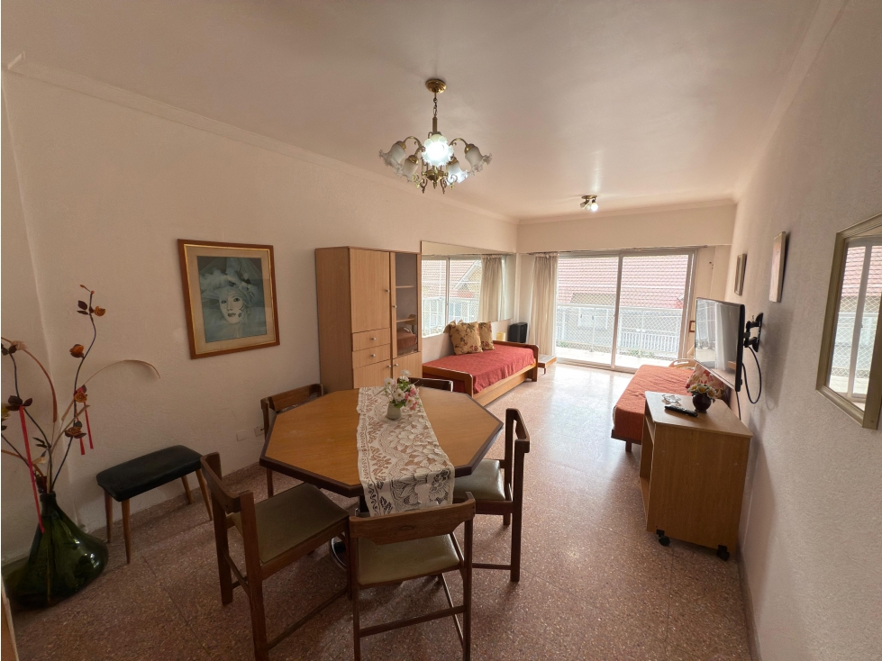 VENTA DEPARTAMENTO DOS AMBIENTES - VISTA AL MAR - LA PERLA