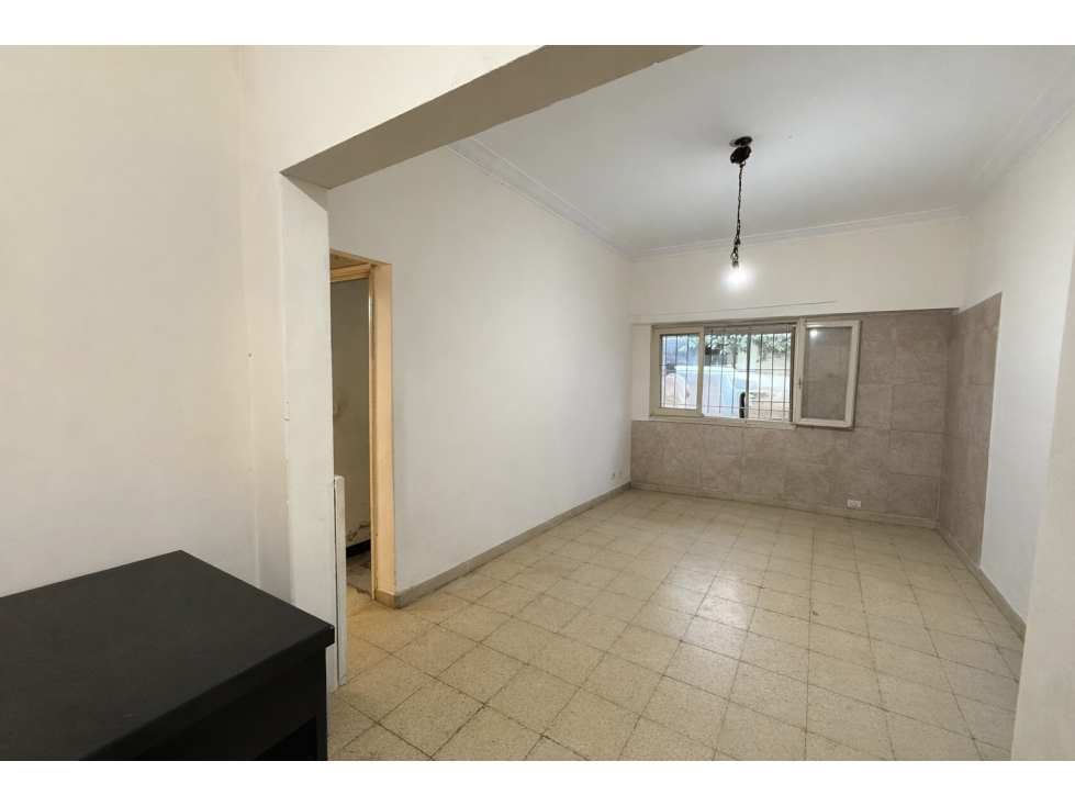 VENTA DEPTO 3 AMB A LA CALLE PLANTA BAJA CON PATIO - LA PERLA