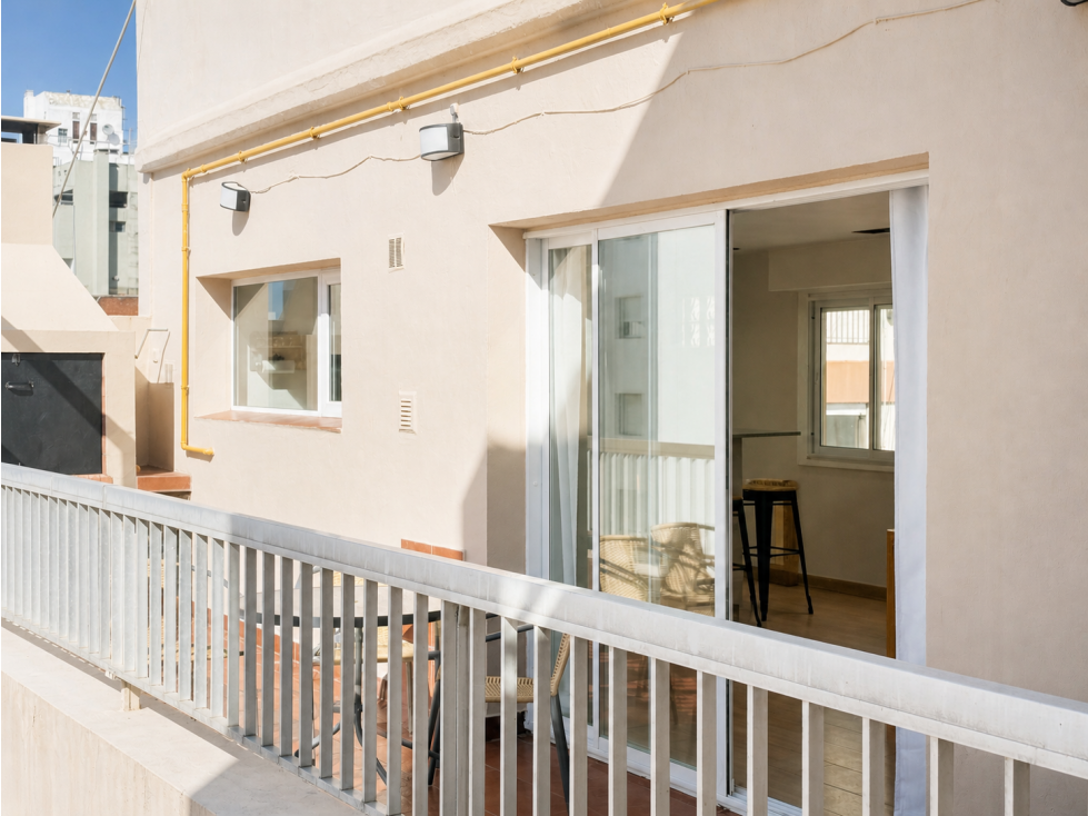 VENTA SEMIPISO 4 AMB + ESCRITORIO BALCON TERRAZA PARILLA - LA PERLA - 5