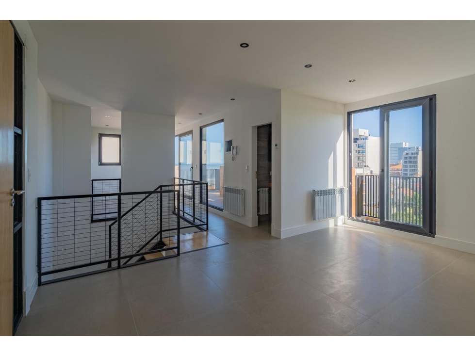 VENTA DEPTO EN DUPLEX 4 AMB CON TERRAZA PARRILLA Y VISTA AL MAR — foto 6