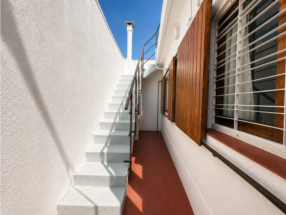 VENTA PH (3) AMB. CON PATIO, LAVADERO Y GARAGE - VILLA LOURDES — foto 4