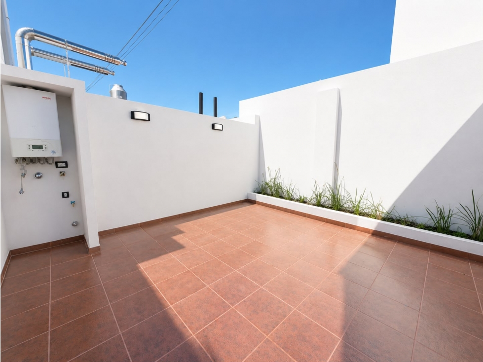 VENTA PH 2 AMB A ESTRENAR PLANTA BAJA - PATIO - PARQUE LURO - 2