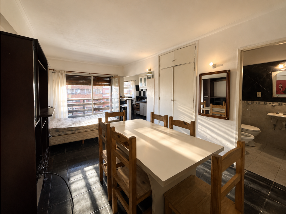 VENTA MONOAMBIENTE A LA CALLE C/VISTA PARCIAL AL MAR - LA PERLA - 5