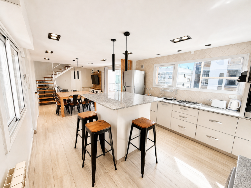 VENTA SEMIPISO 4 AMB + ESCRITORIO BALCON TERRAZA PARILLA - LA PERLA - 2