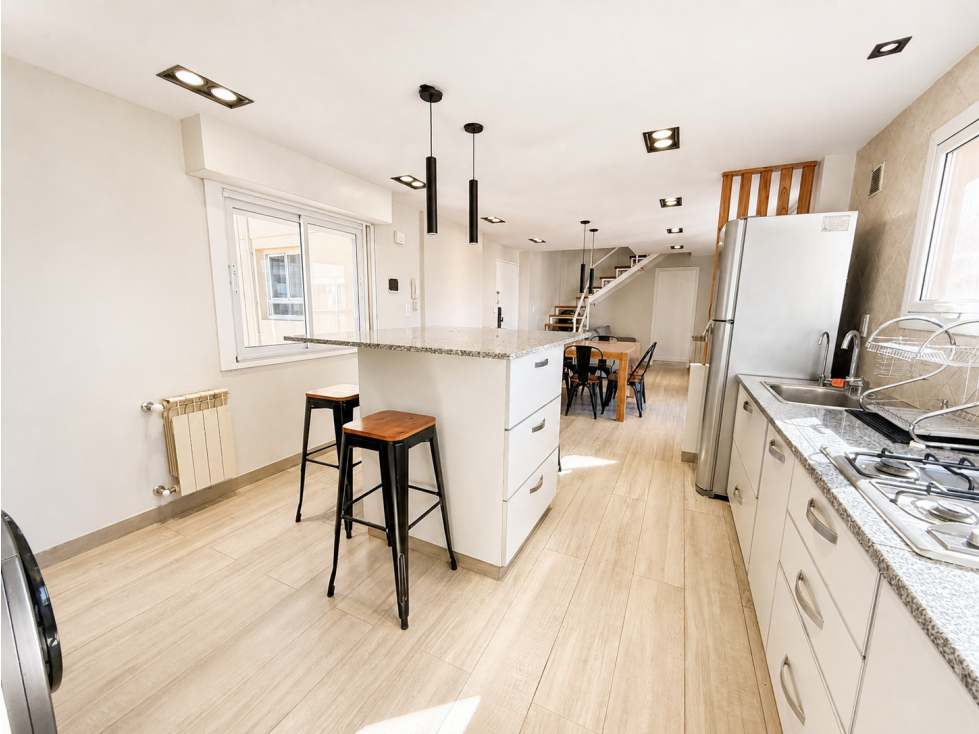 VENTA SEMIPISO 4 AMB + ESCRITORIO BALCON TERRAZA PARILLA - LA PERLA - 4