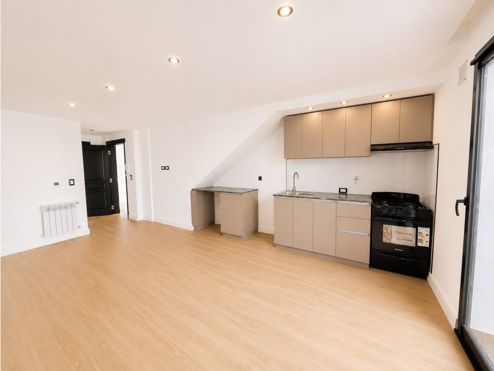 VENTA PH 2 AMB A ESTRENAR PLANTA BAJA - PATIO - PARQUE LURO - 4