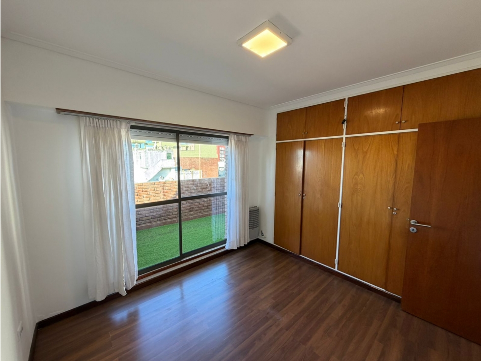 VENTA DEPARTAMENTO 2 AMBIENTES C/ BALCÓN TERRAZA Y COCHERA , MDP - 5