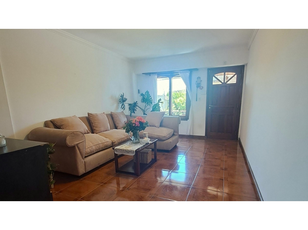 VENTA / PH 4 AMBIENTES PLANTA ALTA / QUINCHO / MAR DEL PLATA - 1