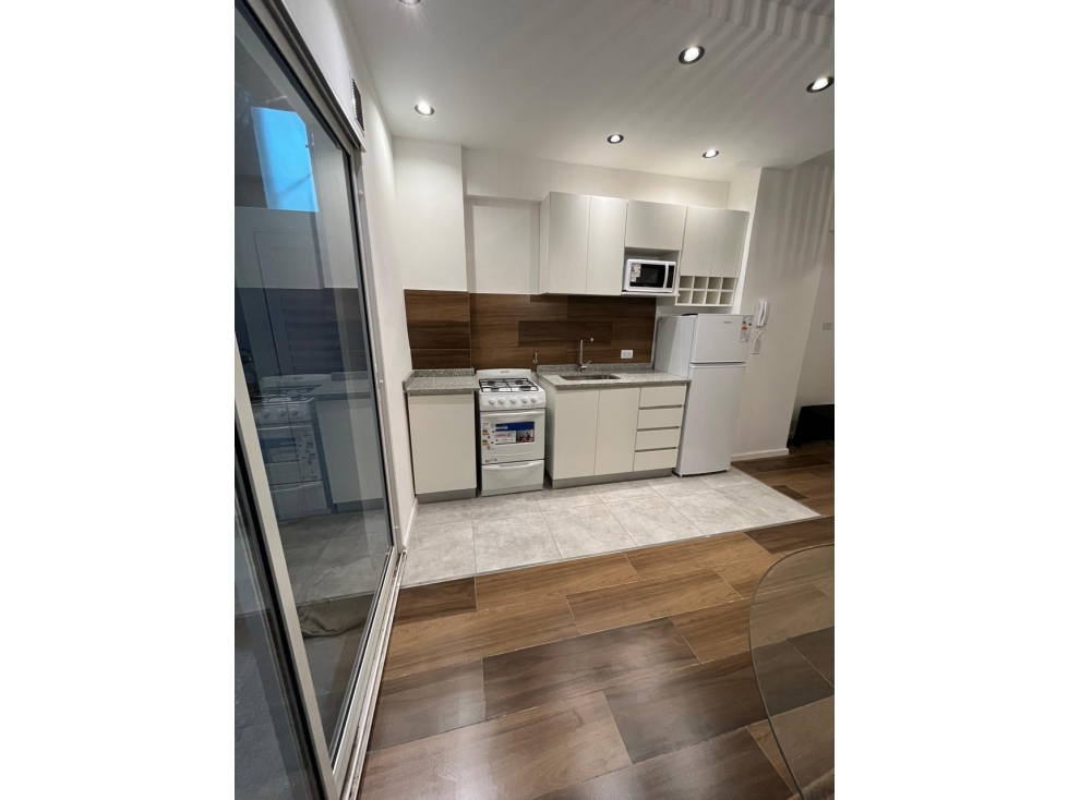 VENTA/ DEPARTAMENTO 1 AMBIENTE CON PATIO/ MAR DEL PLATA — foto 4