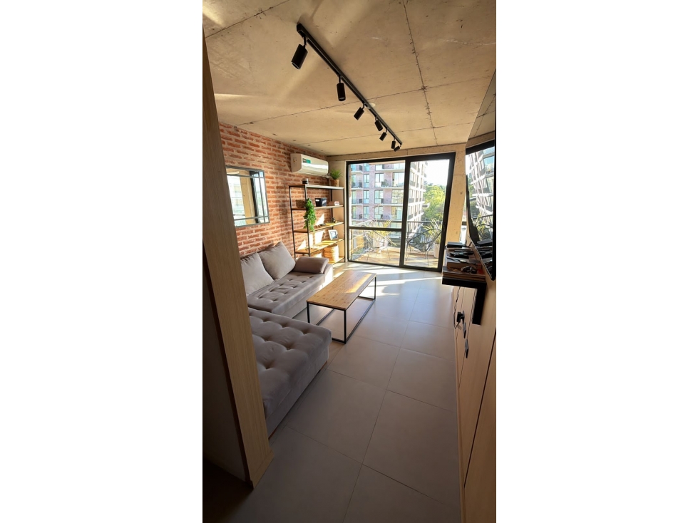 VENTA/ SEMI PISO 3 AMBIENTES AL CONTRAFRENTE / TERRAZA / MAR DEL PLATA