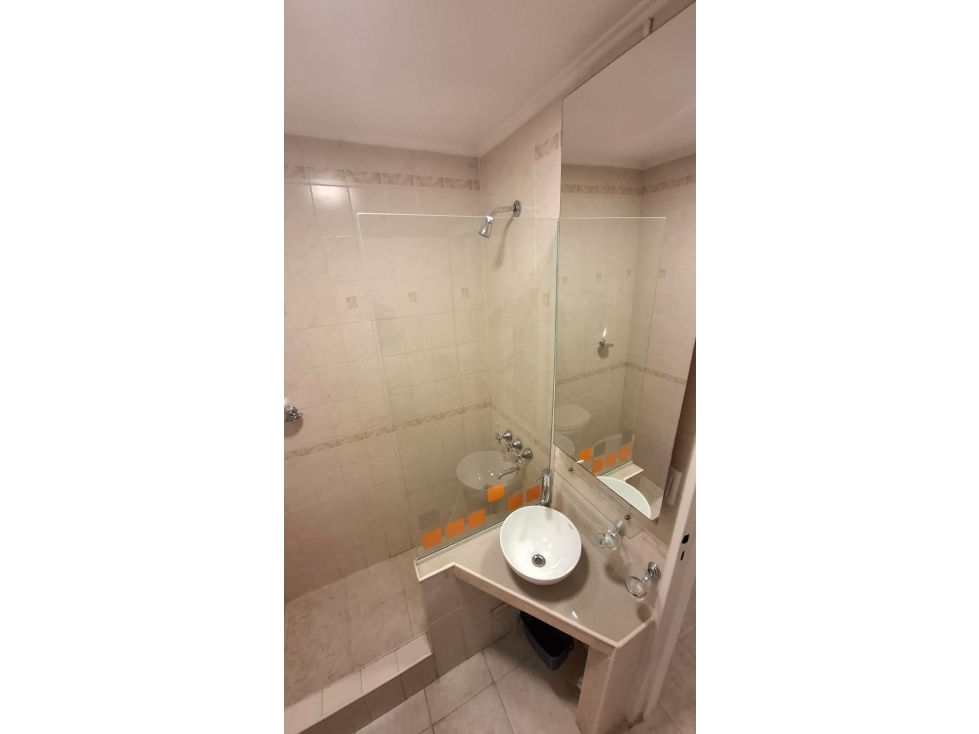 VENTA / DEPARTAMENTO DE 1AMBIENTES Y MEDIO CON PATIO / MAR DEL PLATA - 5