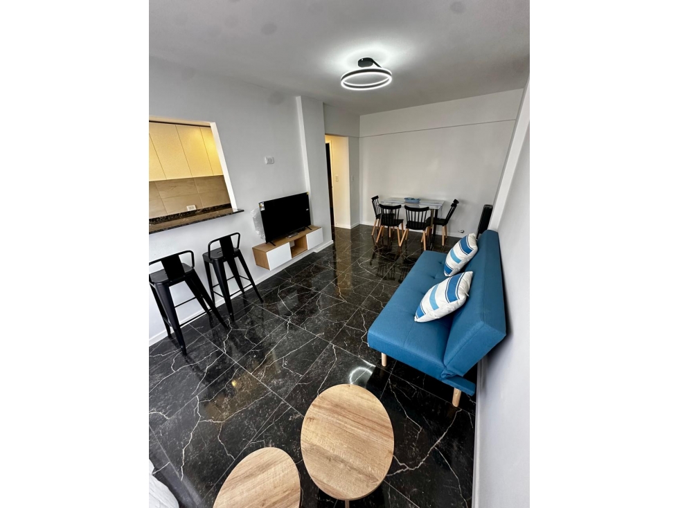 VENTA/ DEPARTAMENTO 2 AMBIENTES CONTRAFRENTE / MAR DEL PLATA - 1