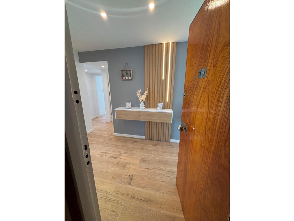 VENTA/ DEPARTAMENTO 3 AMBIENTES A LA CALLE/ MAR DEL PLATA - 4