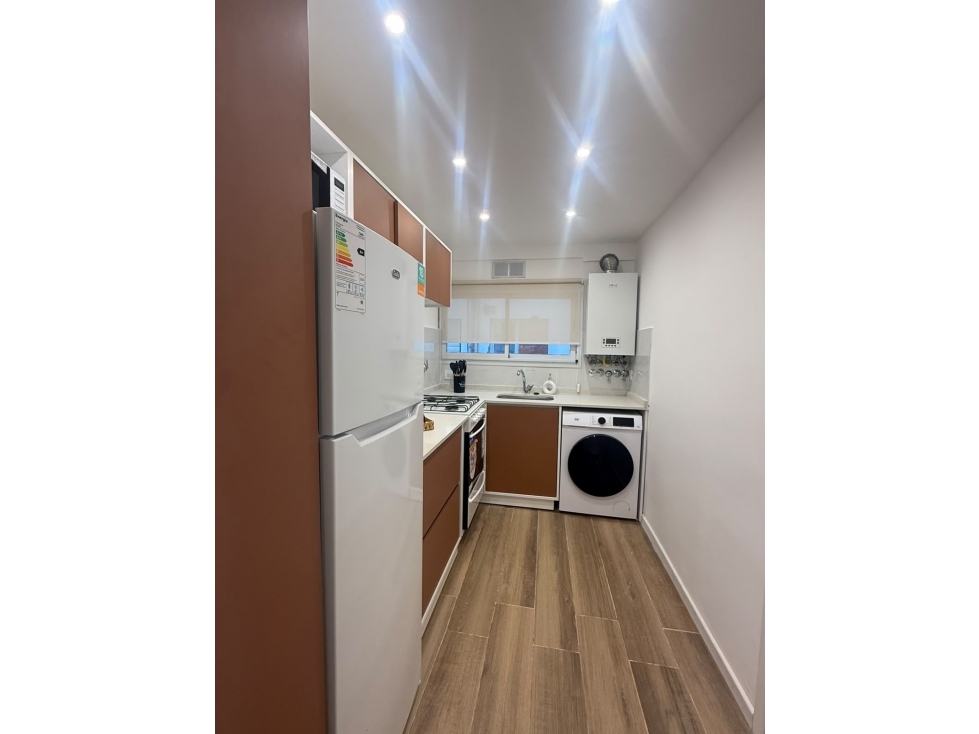 VENTA/ DEPARTAMENTO 3 AMBIENTES C/COCHERA/ MAR DEL PLATA - 6