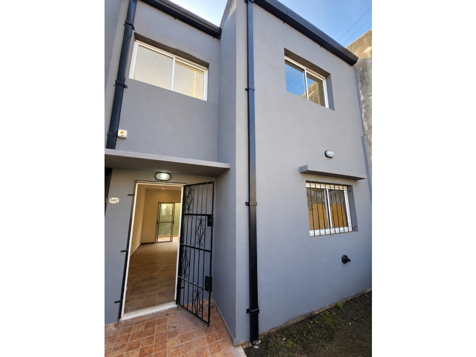VENDE/ Ph EN DÚPLEX DE 4 AMBIENTES/ MAR DEL PLATA - 1