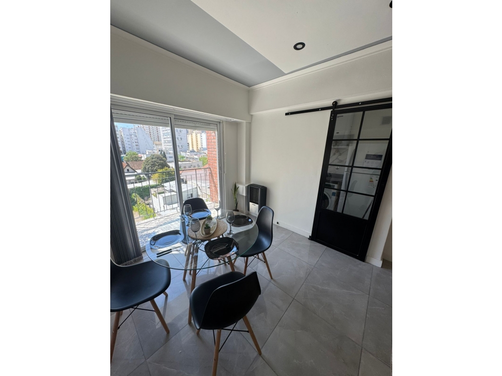 VENTA/ DEPARTAMENTO DE 3 AMBIENTES EXTERNOS CON BALCON/ MAR DEL PLATA