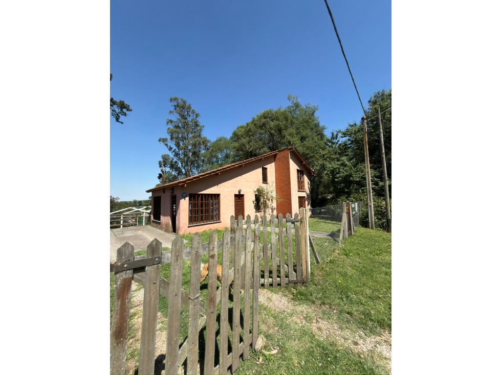 VENTA / CHALET 3 AMBIENTES / SIERRA DE LOS PADRES