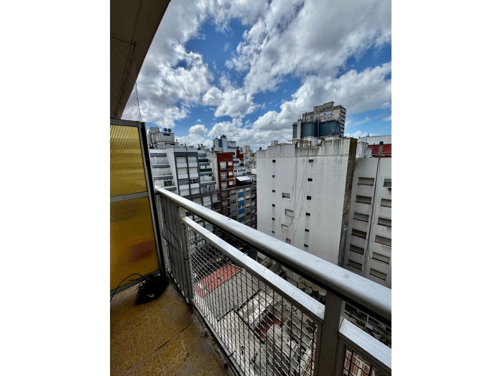 VENTA/ DEPARTAMENTO 1 AMBIENTE A LA CALLE CON BALCON/ MAR DEL PLATA — foto 5