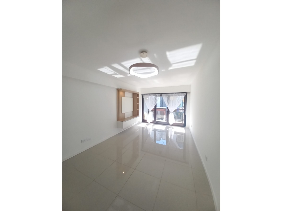 VENTA DEPARTAMENTO 3 AMBIENTES A LA CALLE CON BALCÓN MAR DEL PLATA - 1