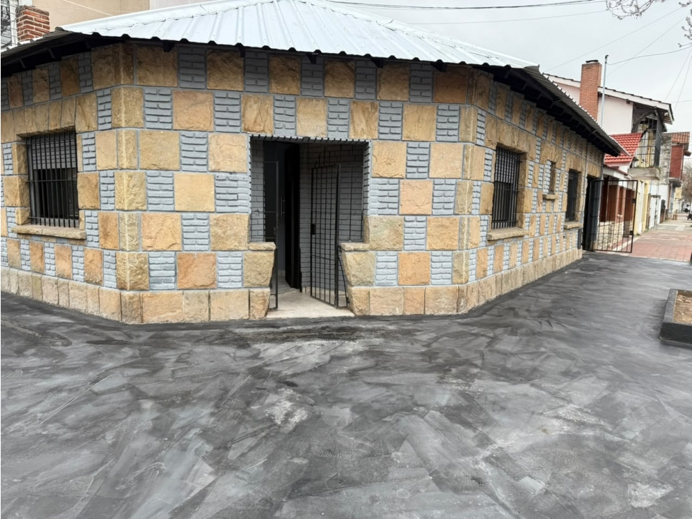 VENTA/ CASA DE 3 AMBIENTES CON GARAGE / MAR DEL PLATA — foto 3