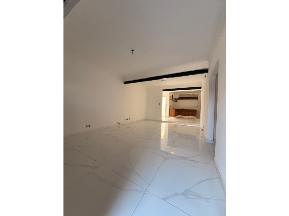 VENTA/ CHALET 4 AMBIENTES A RECICLAR / MAR DEL PLATA — foto 4