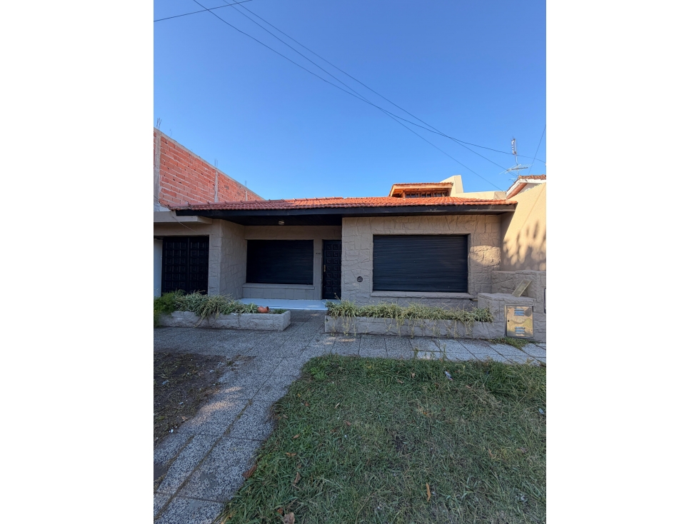 VENTA/ CHALET 4 AMBIENTES A RECICLAR / MAR DEL PLATA — foto 5