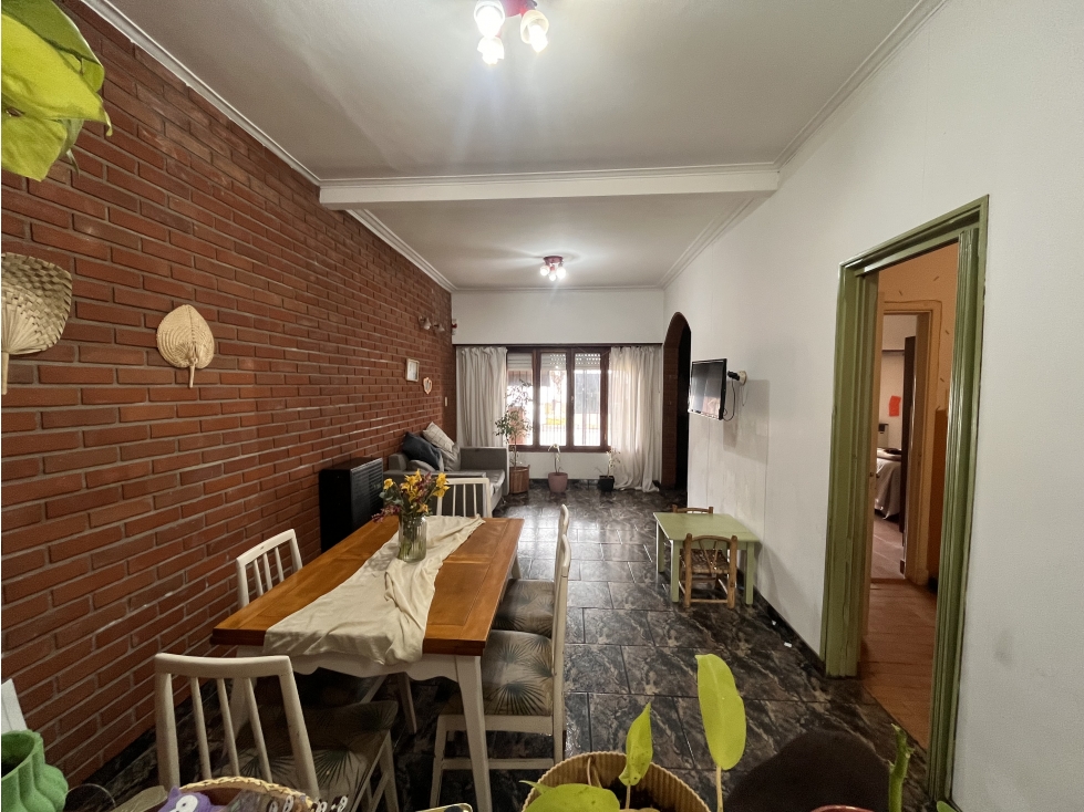VENTA CASA 3 AMBIENTES CON GJE Y PARQUE / MAR DEL PLATA - 6