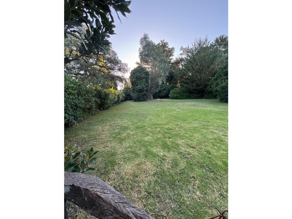 VENTA / LOTE DE 800 METROS / SIERRA DE LOS PADRES - 2