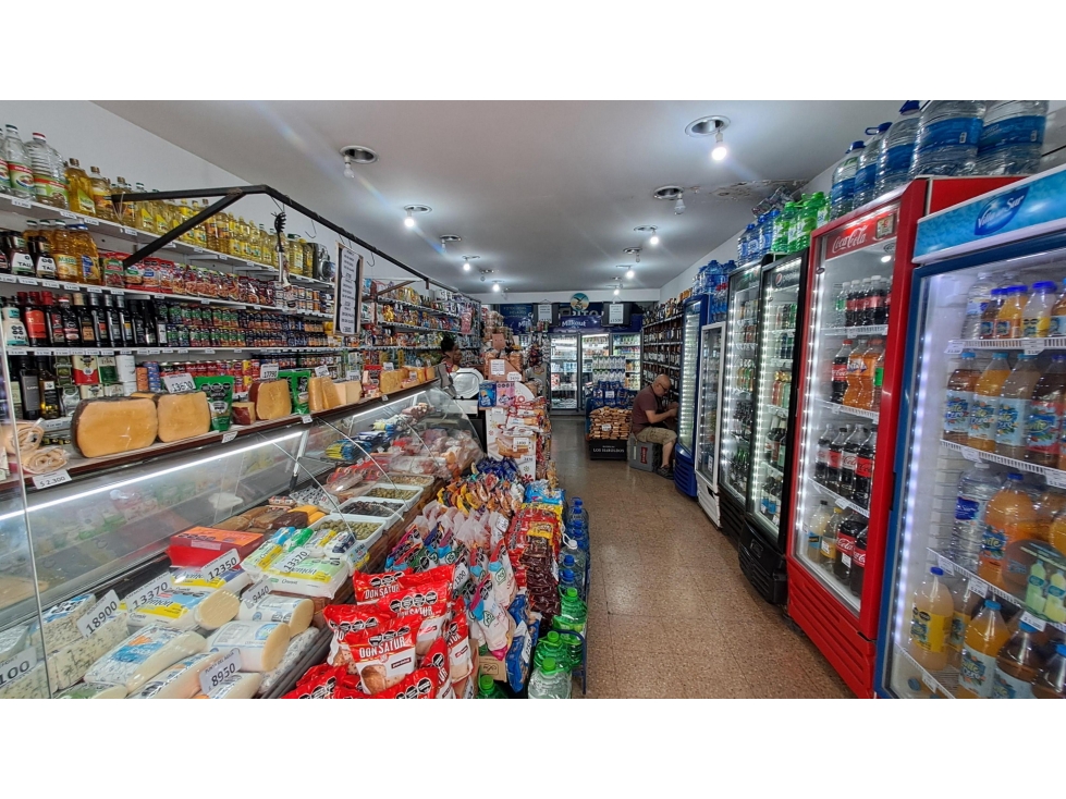 VENTA / LOCAL A LA CALLE A METROS DEL MAR / MAR DEL PLATA — foto 2